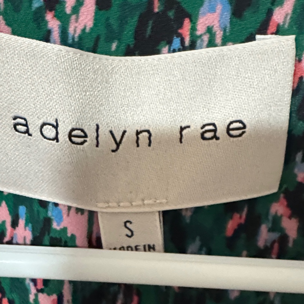 Adelyn Rae Multicolor Patterned Top - Picture 2 of 6